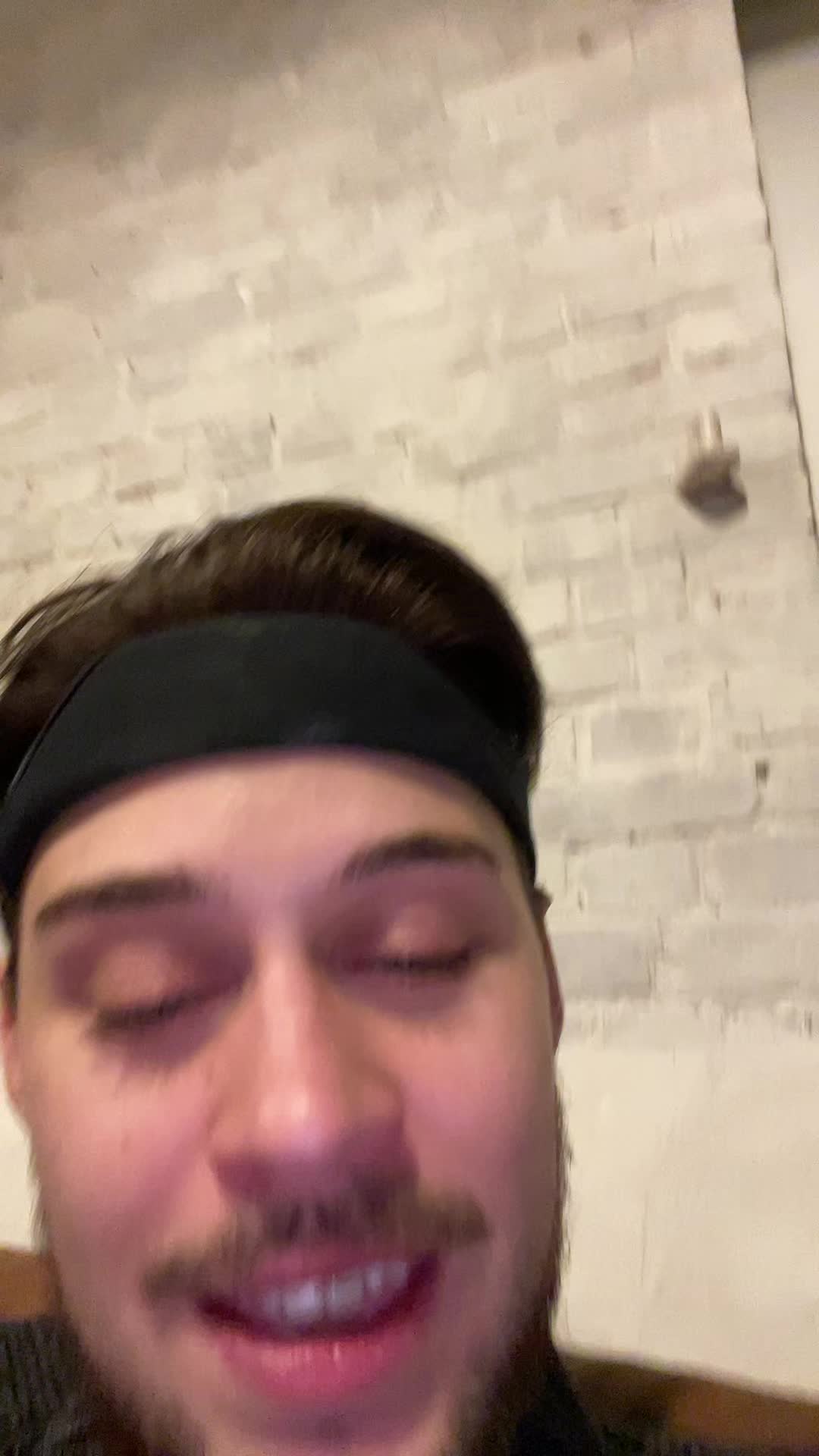 @FRENCHGUYSAGAIN