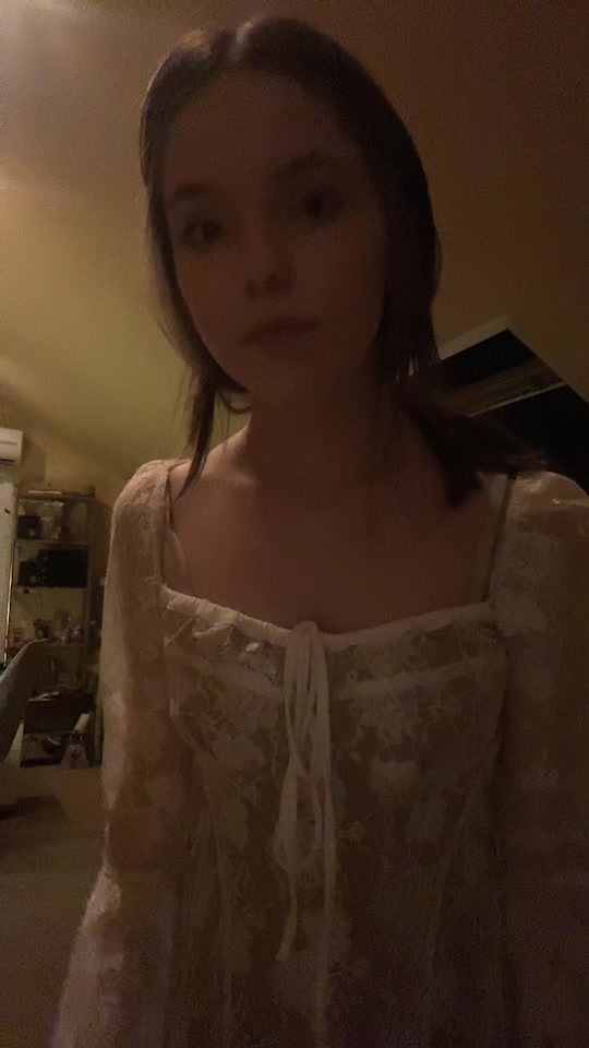 @Alisa sleepy🦇