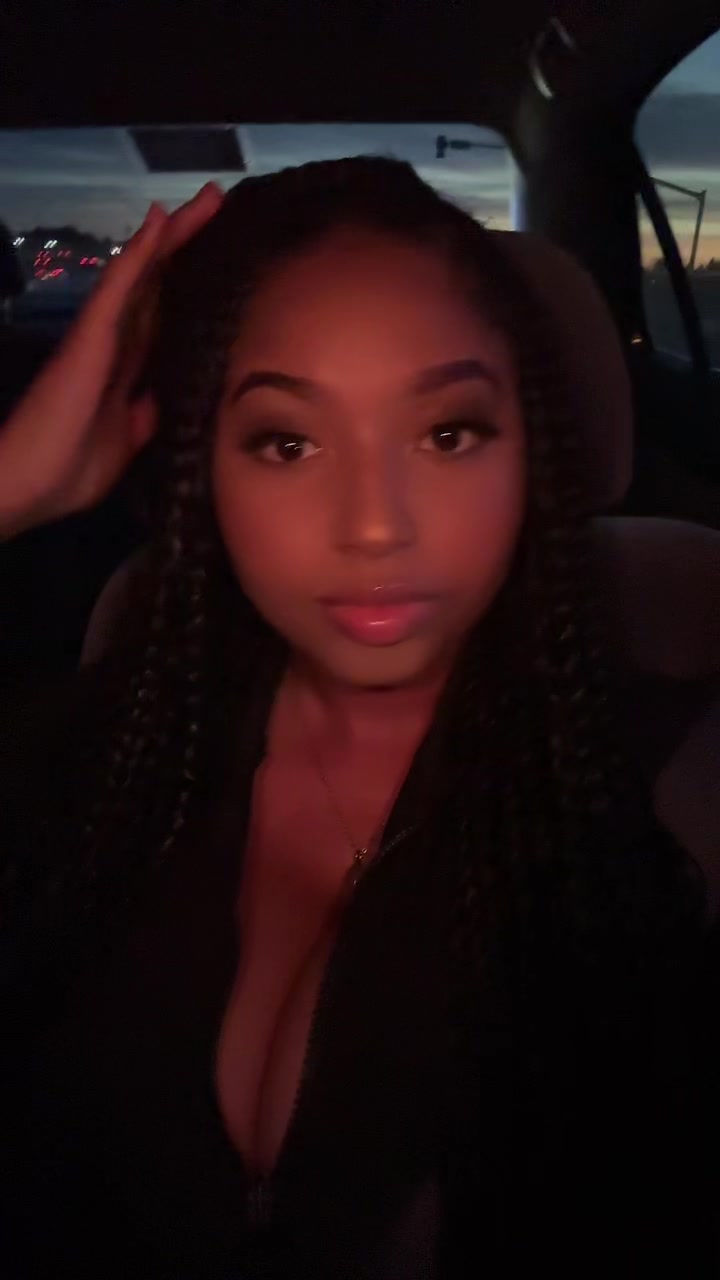 @aamayahrose 💋