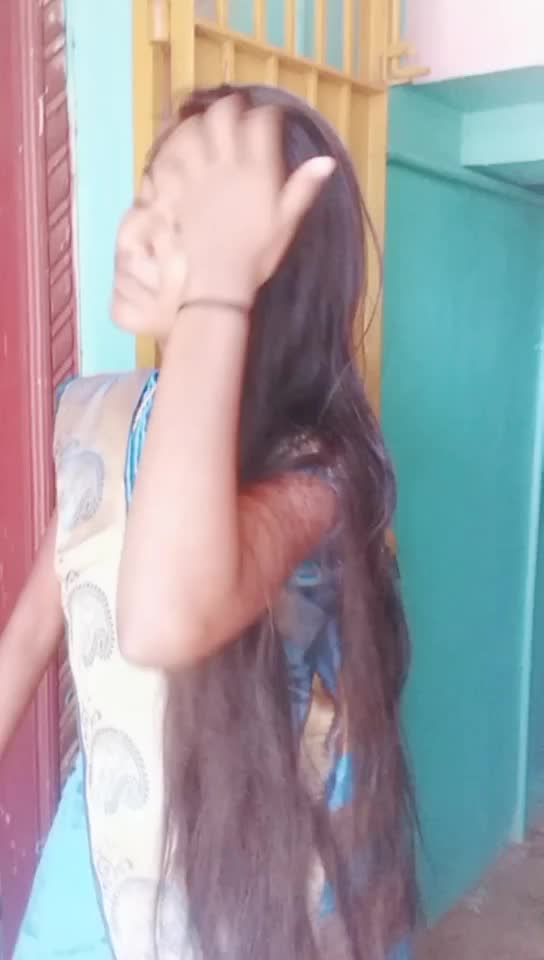 @Sebasti