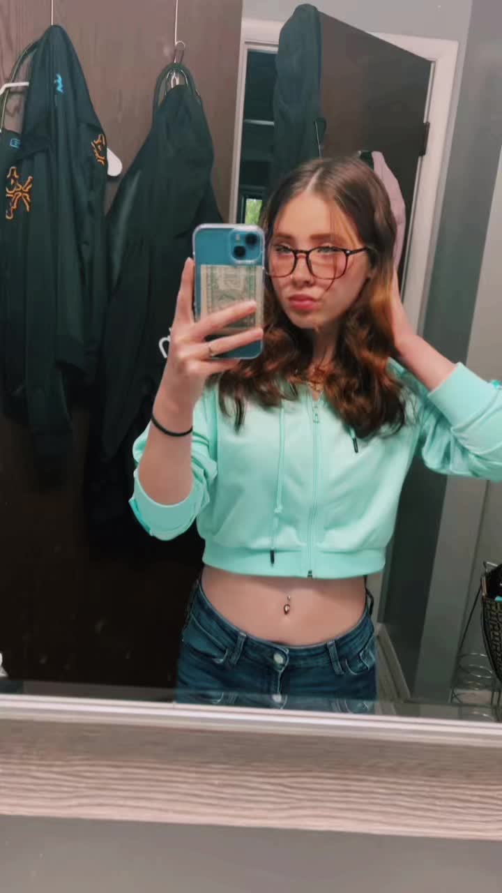 @QueenTrinity💜