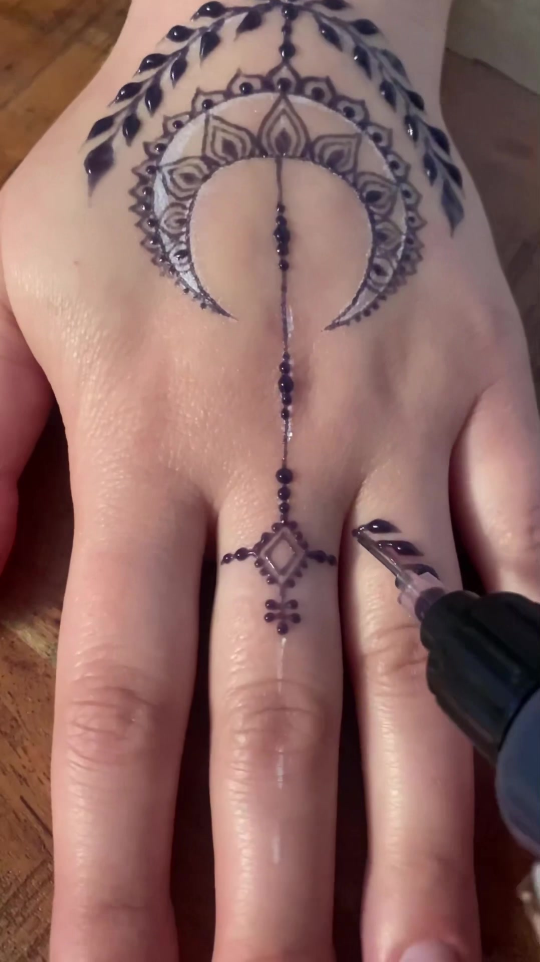 @henna_byjas