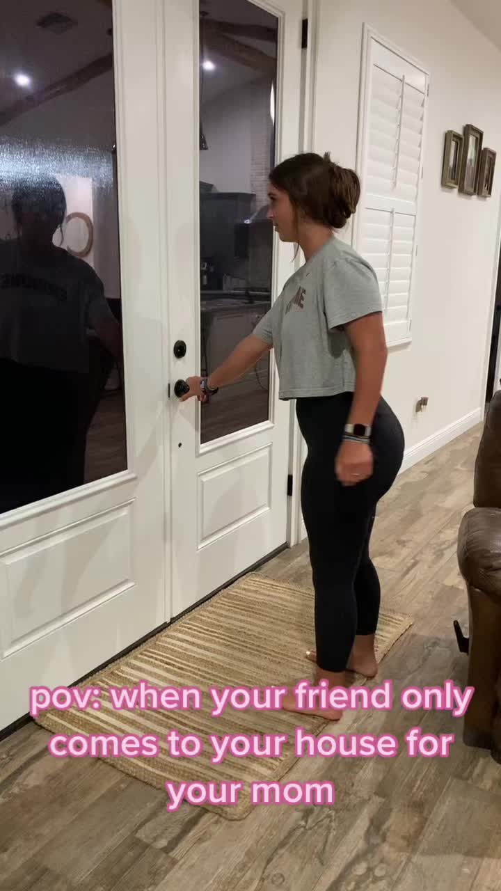 @Jazmyn1012