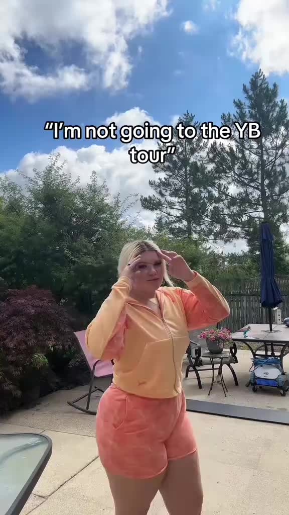 @Angel 🦋