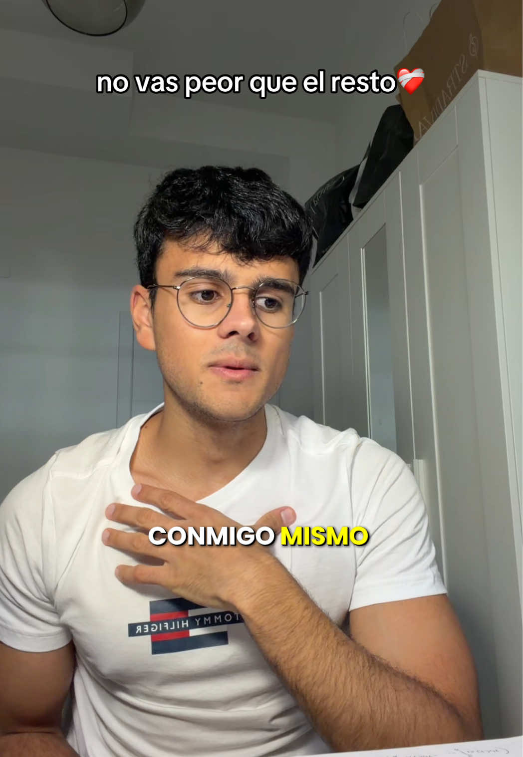 @Cristian González