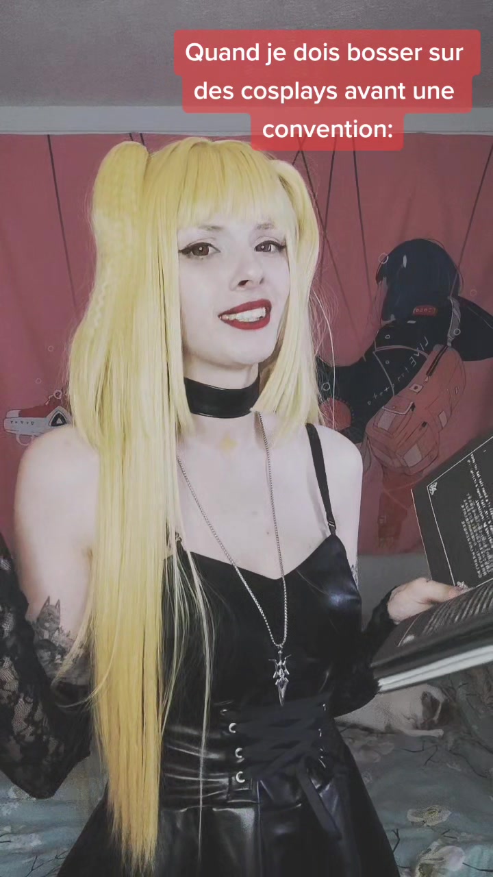@sky.strayfox