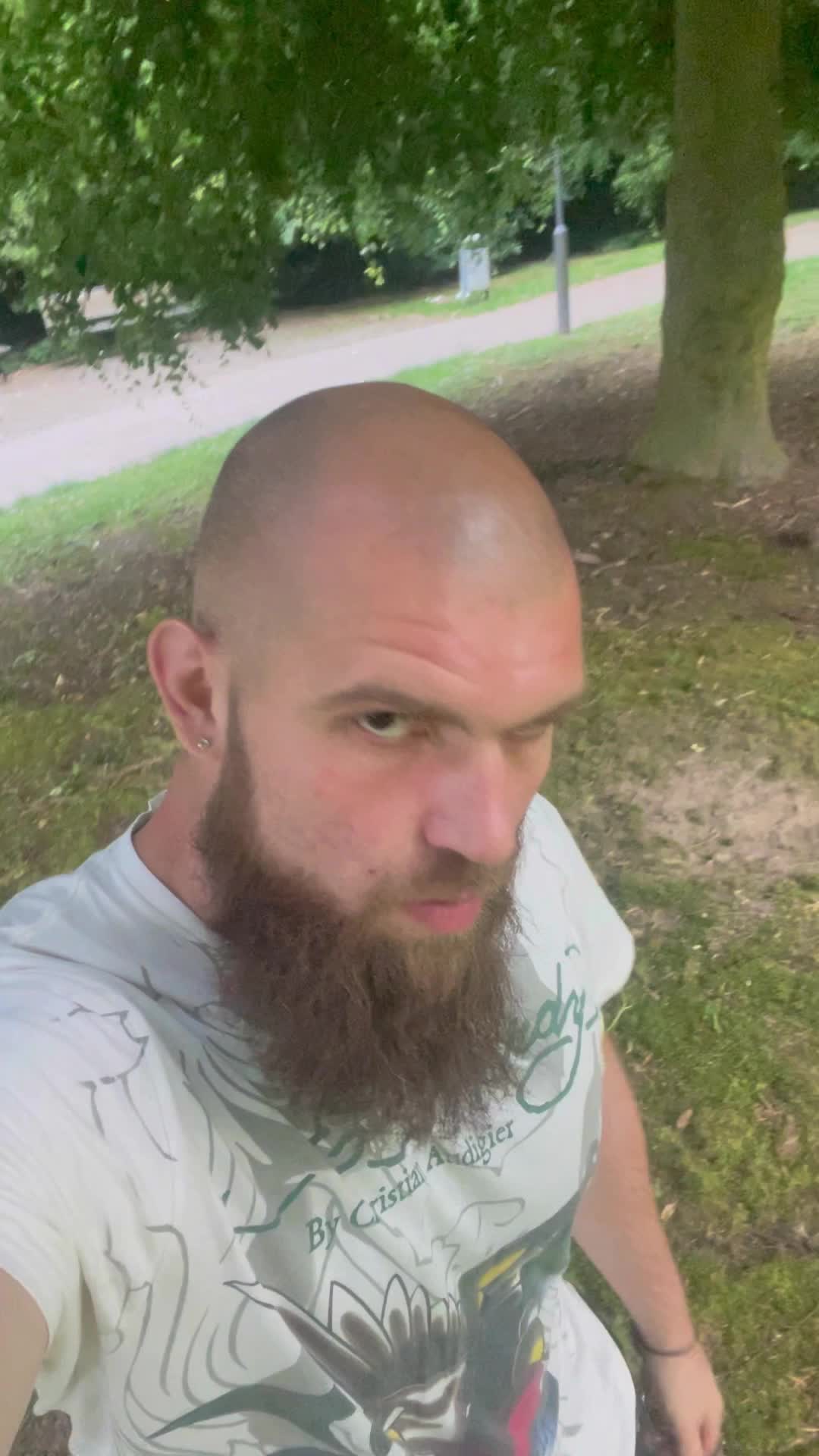 @Aval0ndes