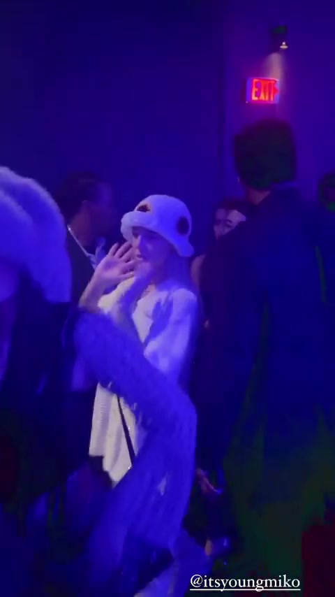 @youngmikoupdates