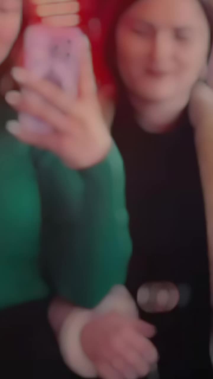 @Nelya7337