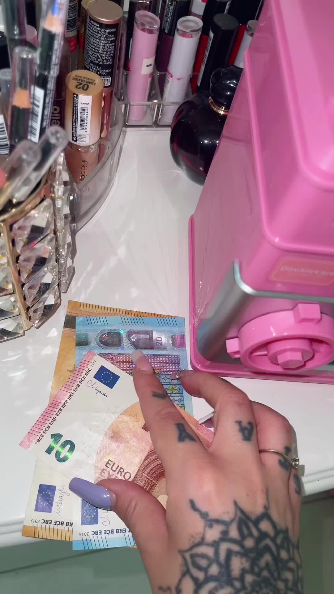 @KatiaLeoEsmeralda🫶