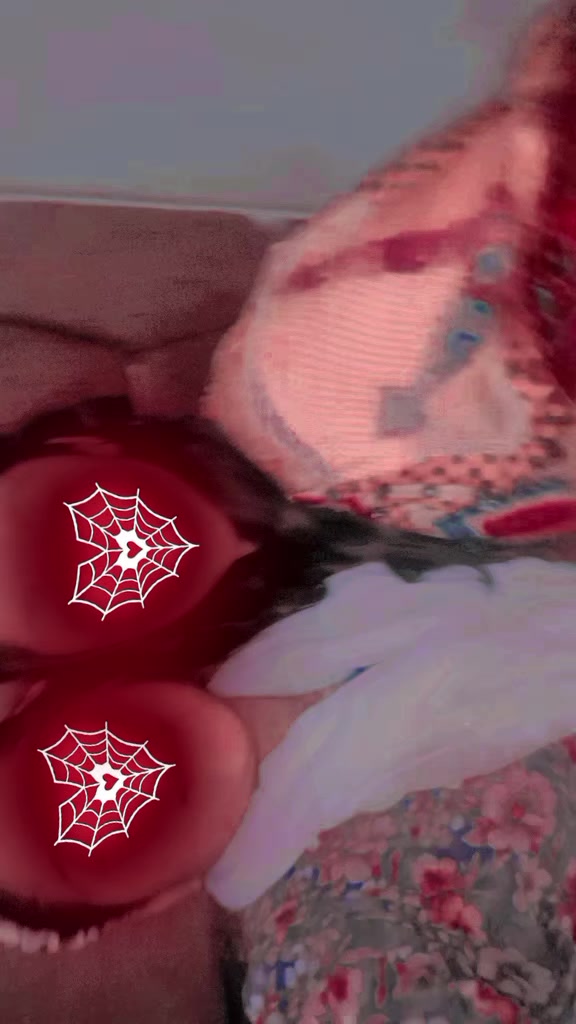 @ZAINAB 🦋
