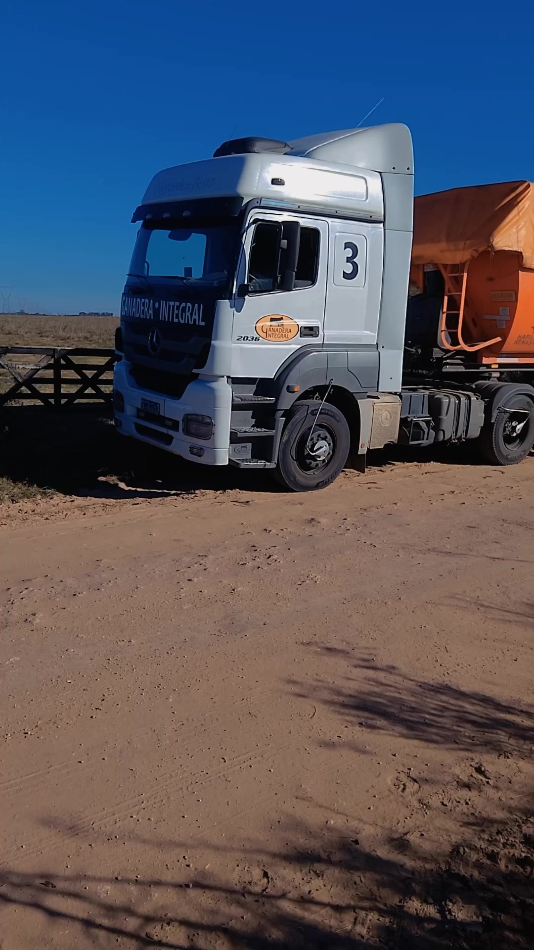 @Reydereyes