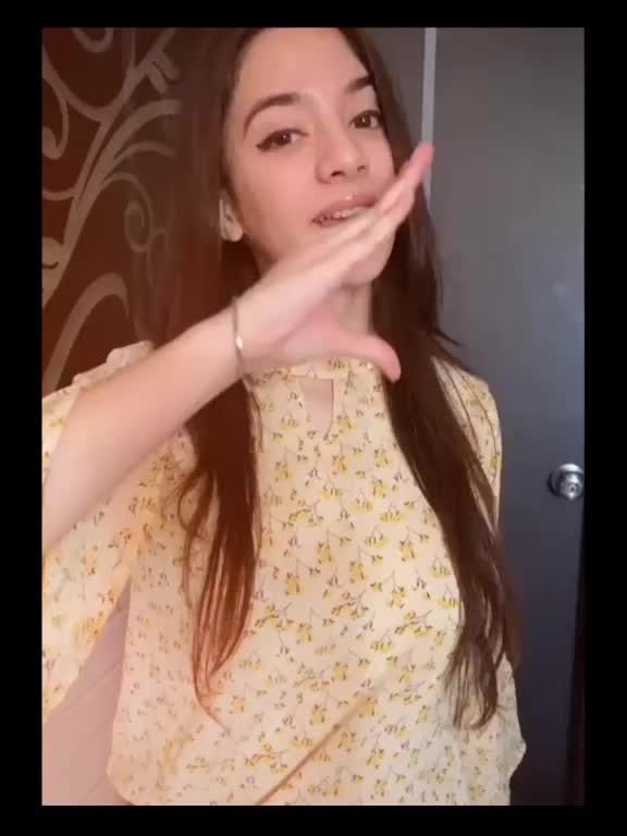 @🙂RIYA GURJAR🙂