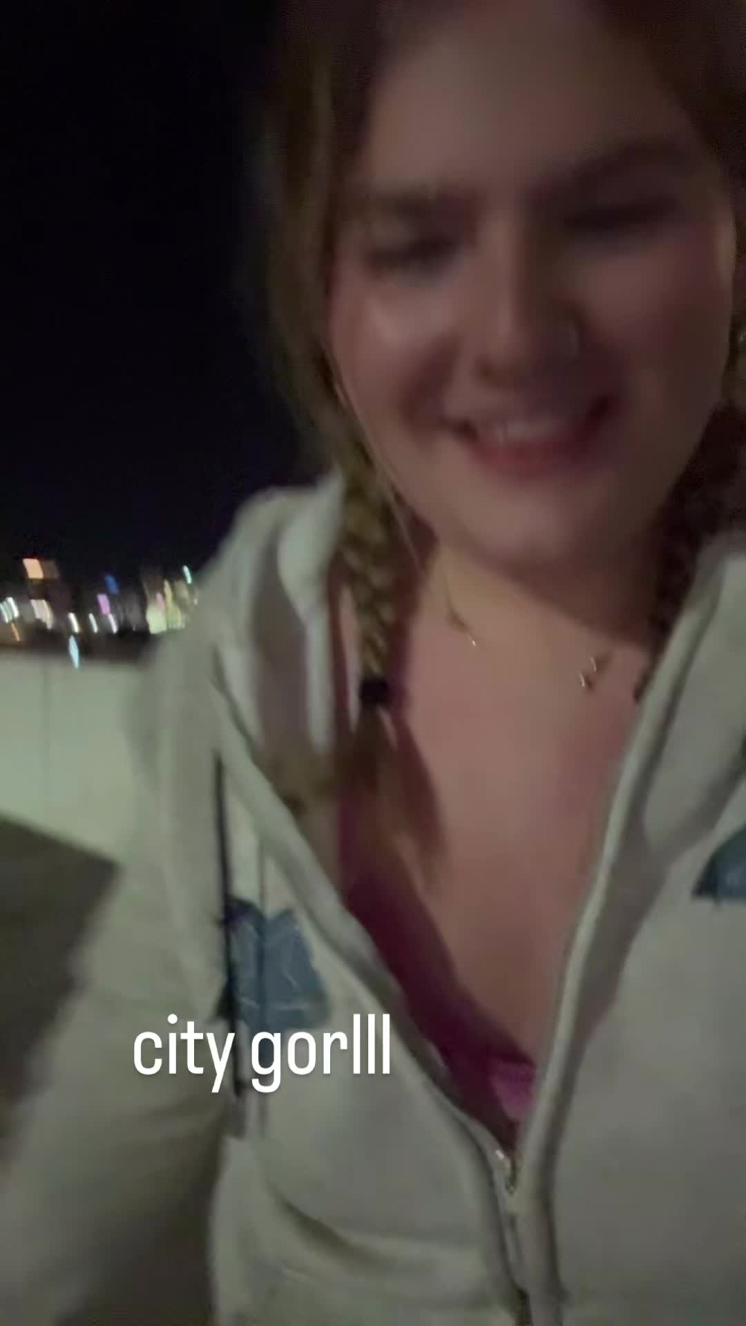 @Ella <3