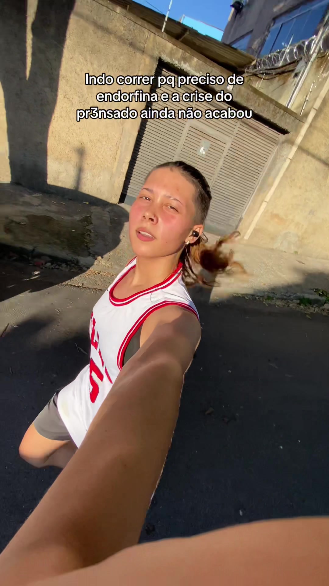 @Ninamendesz