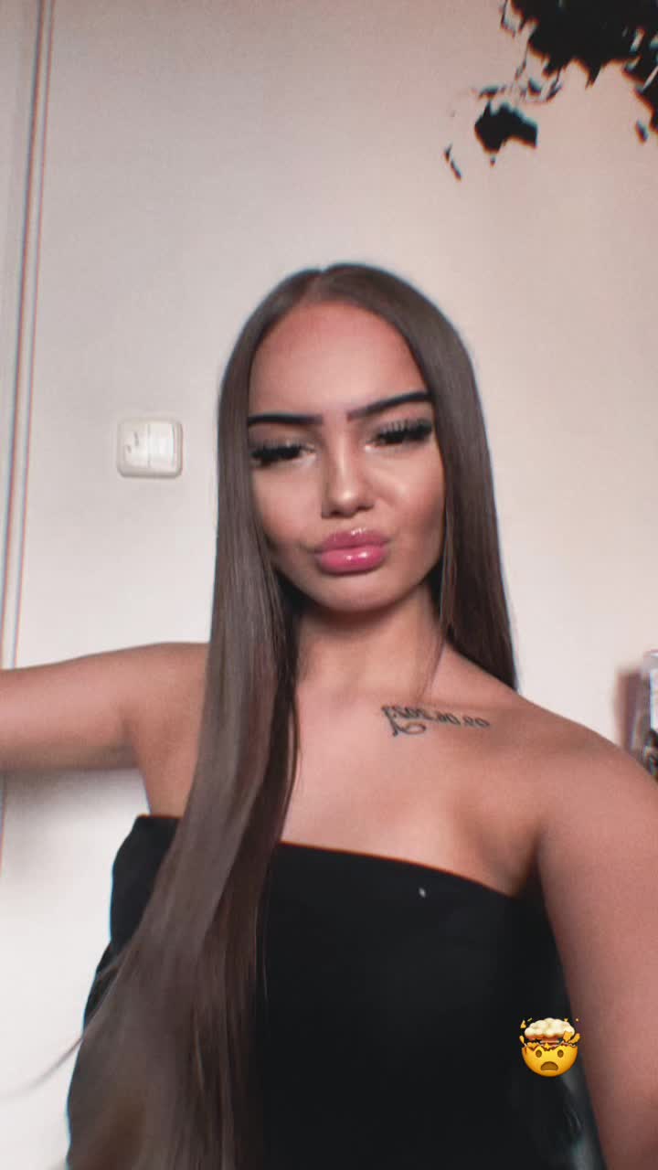 @👼🏽