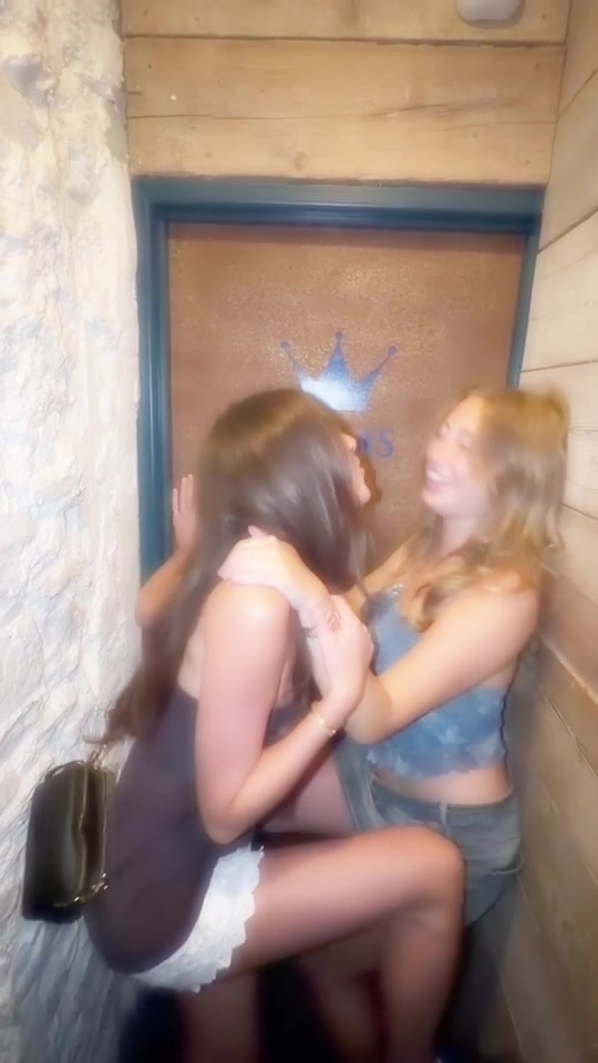 @Lizard 🦎