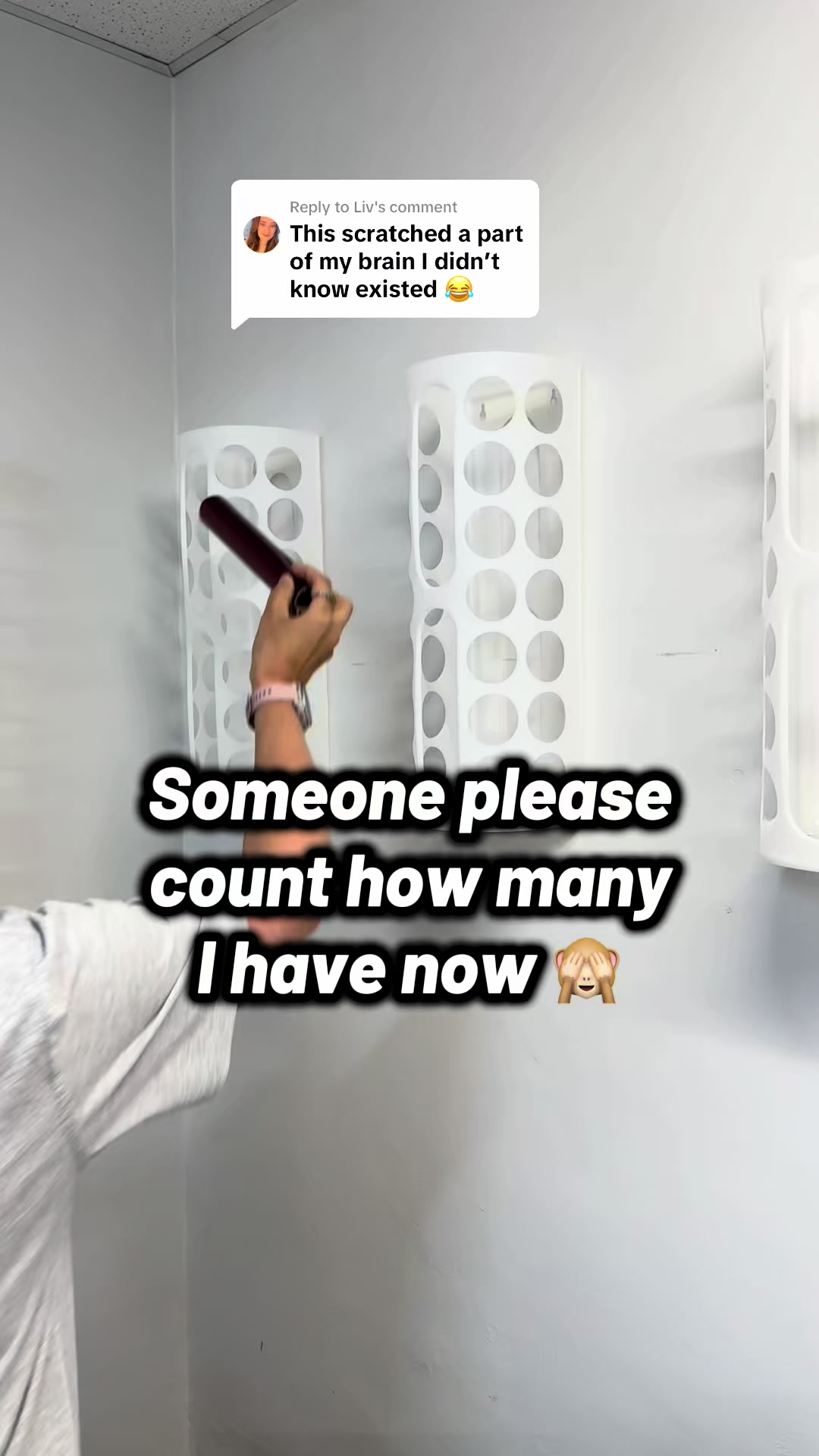 @Essar Aitch&reg;️ / Sharon