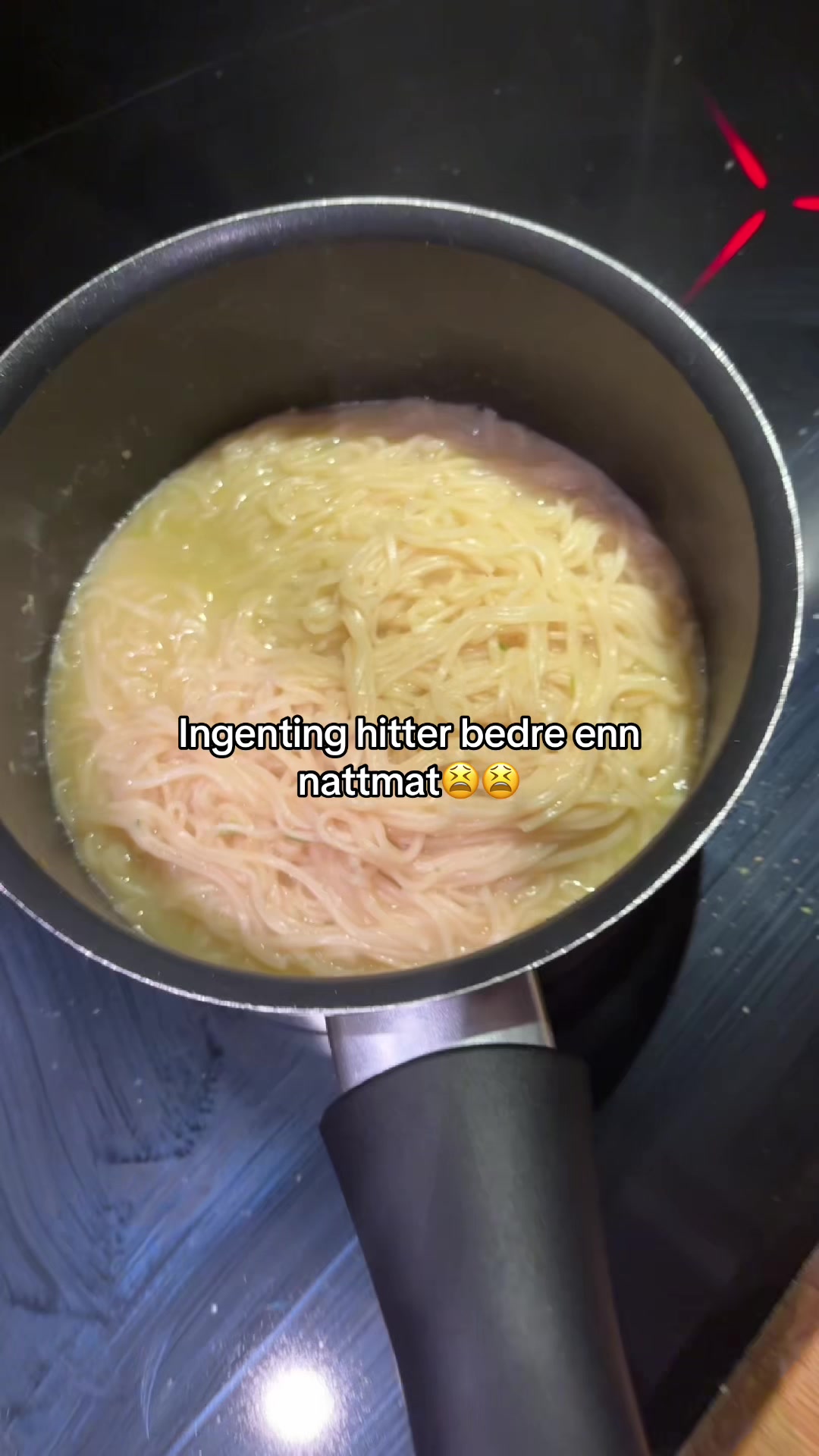 @𝓛ᥫ᭡.