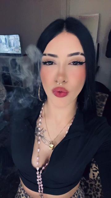@_laauriiiss
