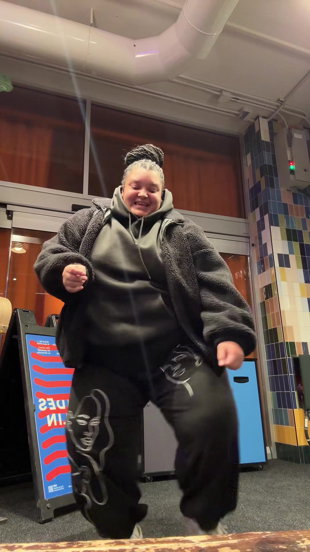@Emyliana