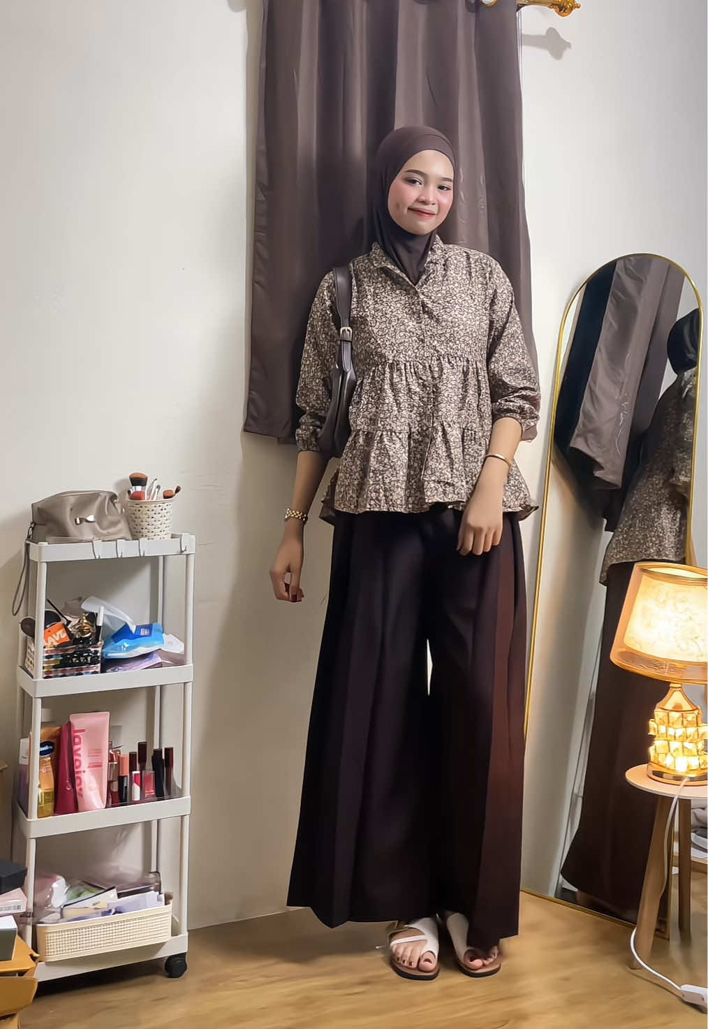 @intanvbri โ. ๐ ห | 170 cm