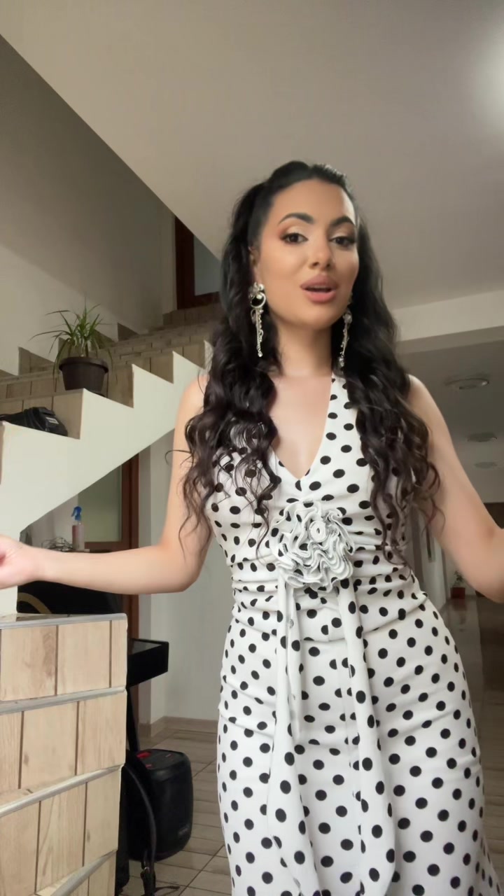 @Gina Tudorache