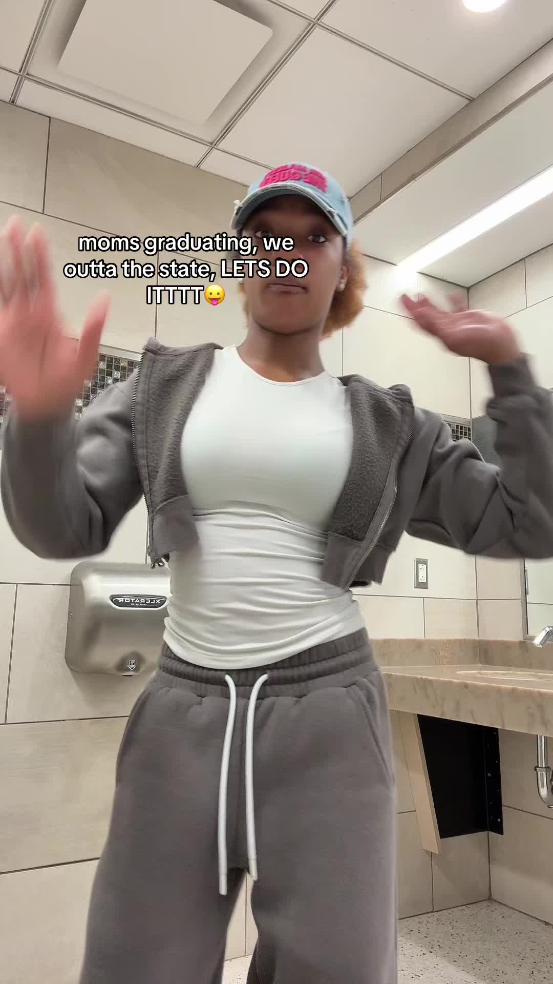 @iits._zaryyy