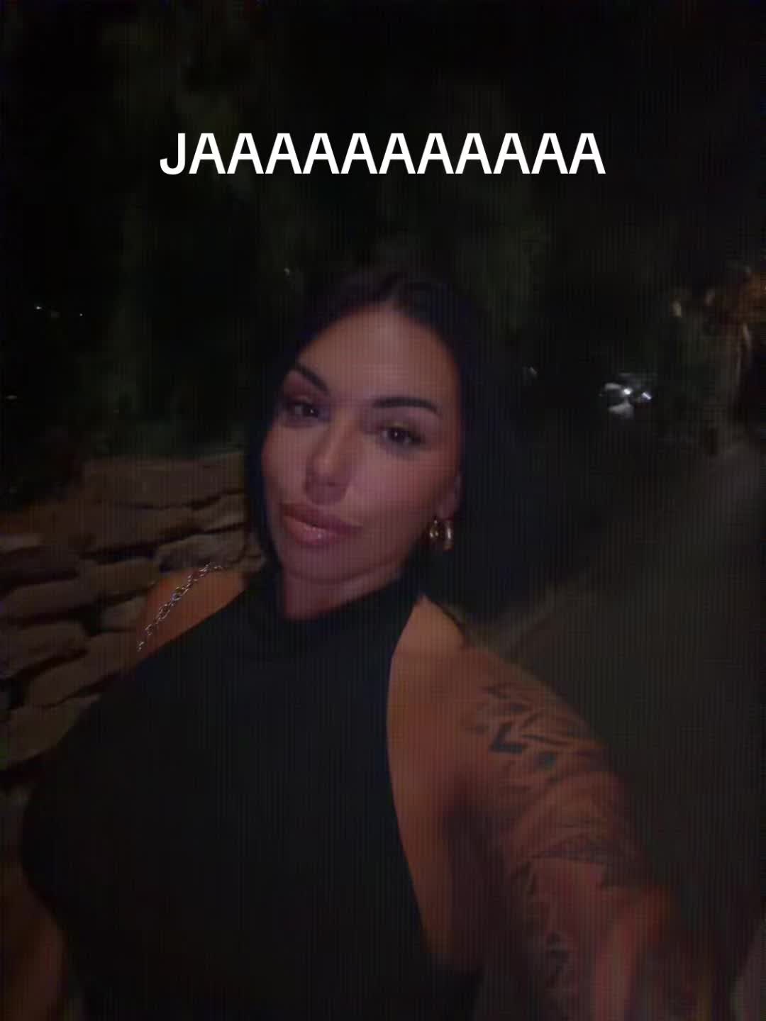 @Estefanía Santana