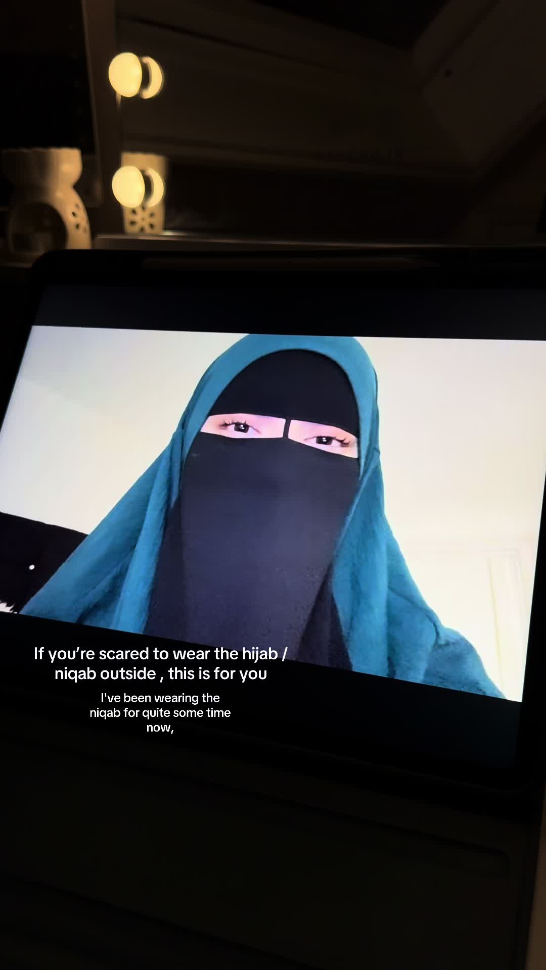 @بنت جلال
