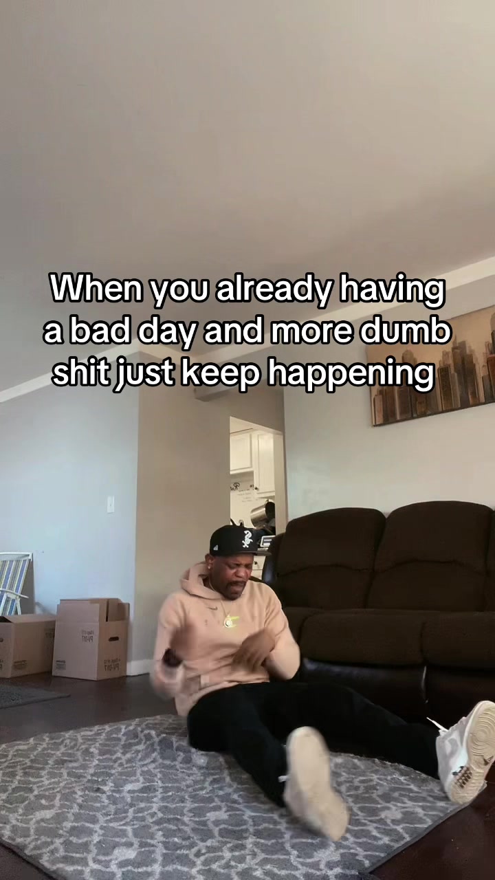 @Jayskeez