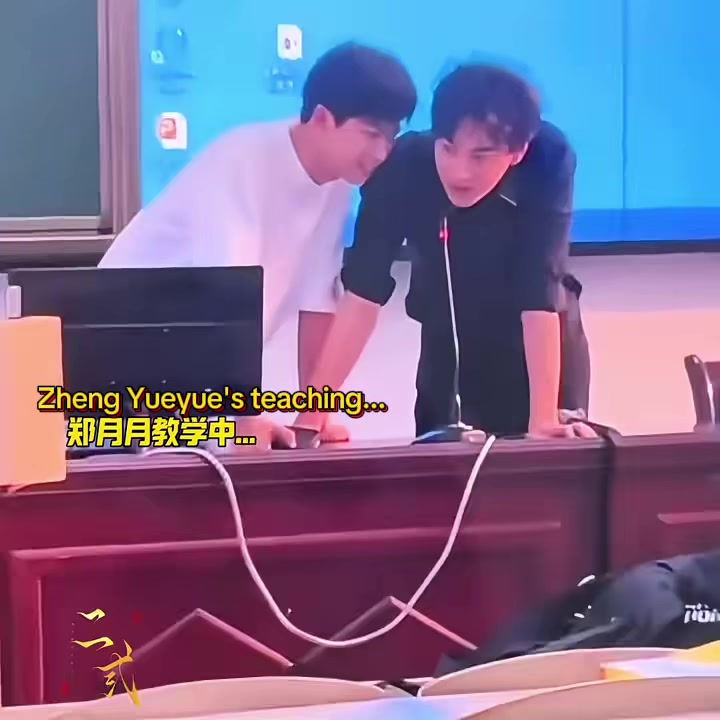 @Tian xuning’s wifey๐จ๐ณ๐ณ๐ฌ๐