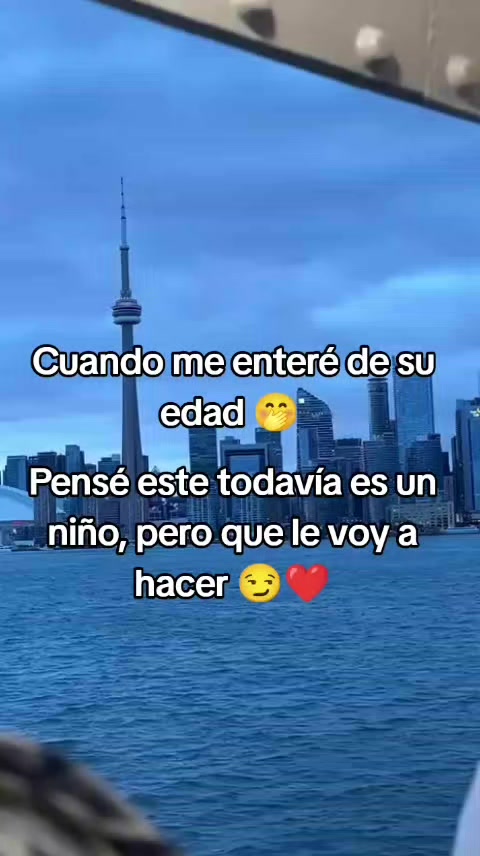 @Jocelyn Sauria Rex 🐦&zwj;🔥🦊🦖❤️