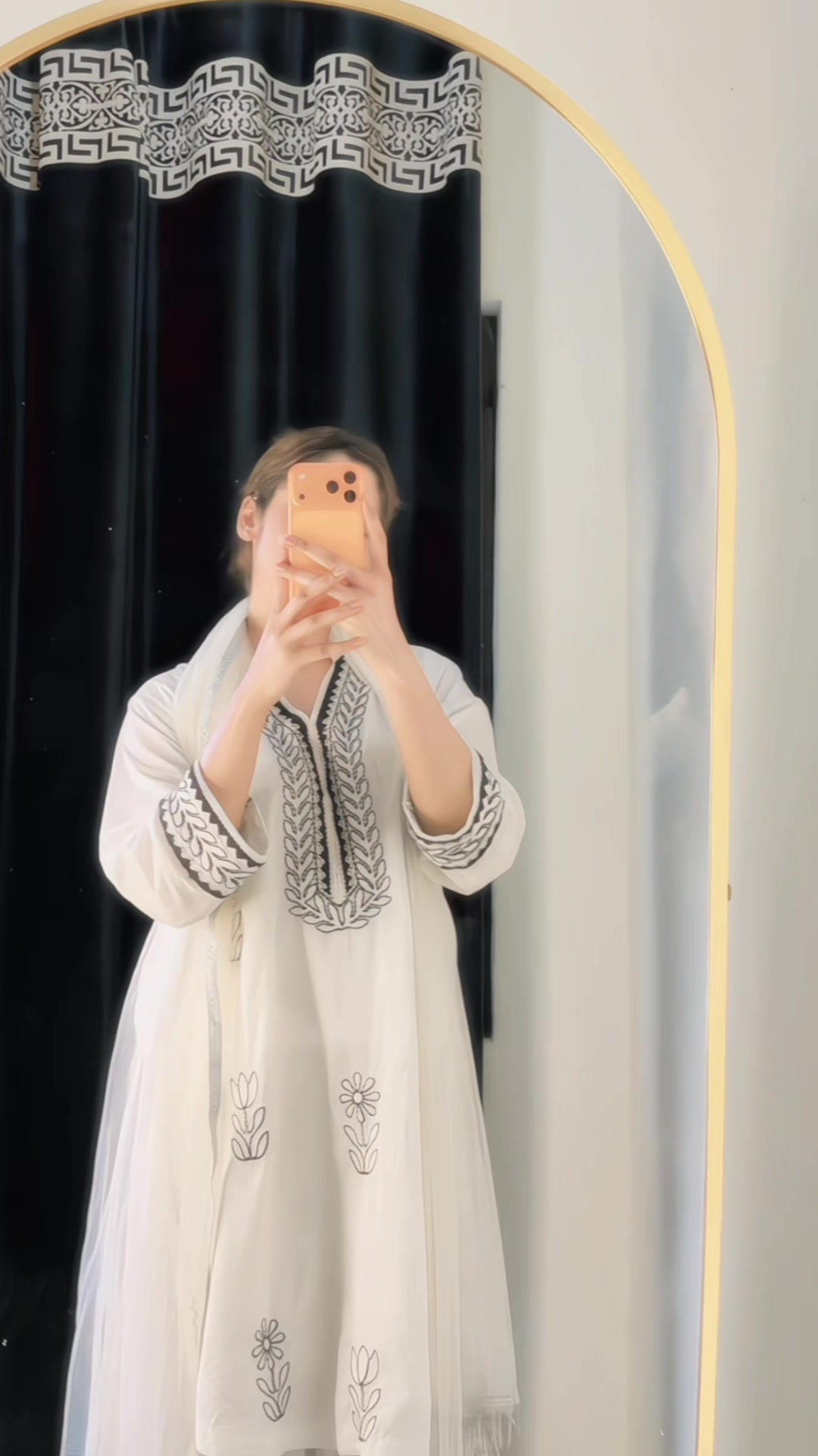 @🧚♀️آیت🧚♀️
