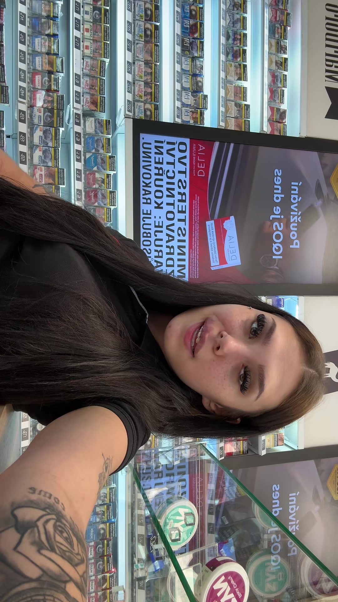 @Ig- youngelinka_