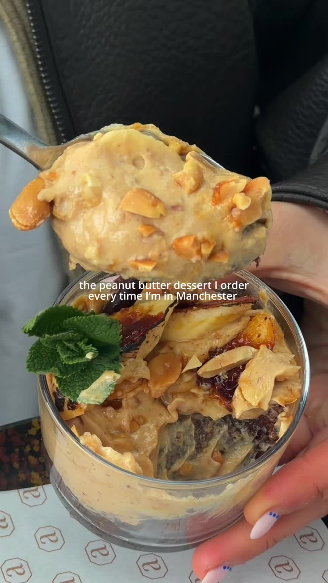 @AlbertsRestaurants