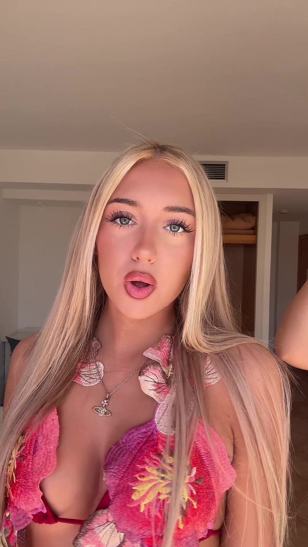 @mia-rae🍒