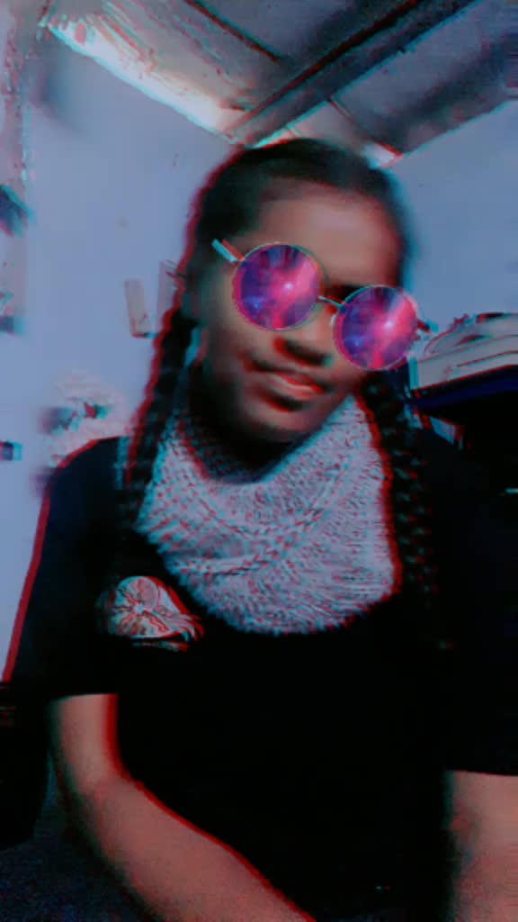 @lā māā&yacute; pāləst🥀🖕