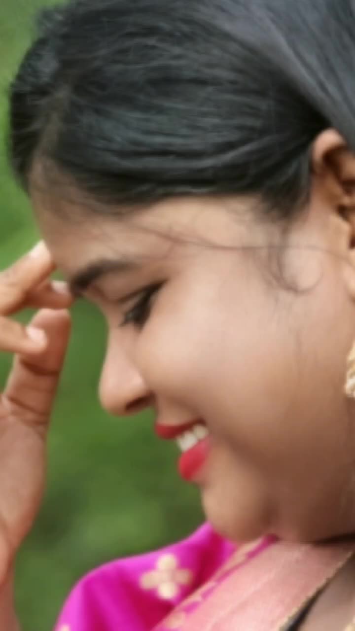 @LAVANYA LAVI👩&zwj;❤️