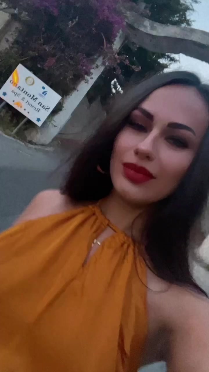 @Cristina