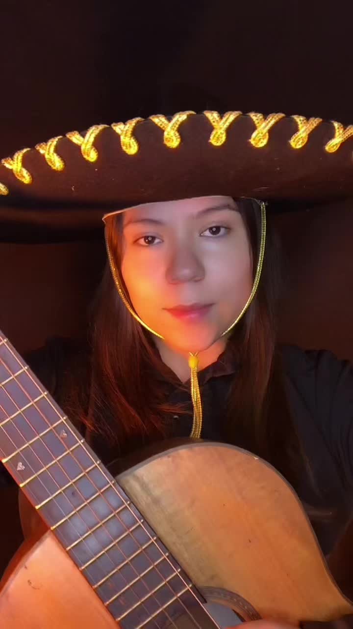 @Mirna Miranda 🦋