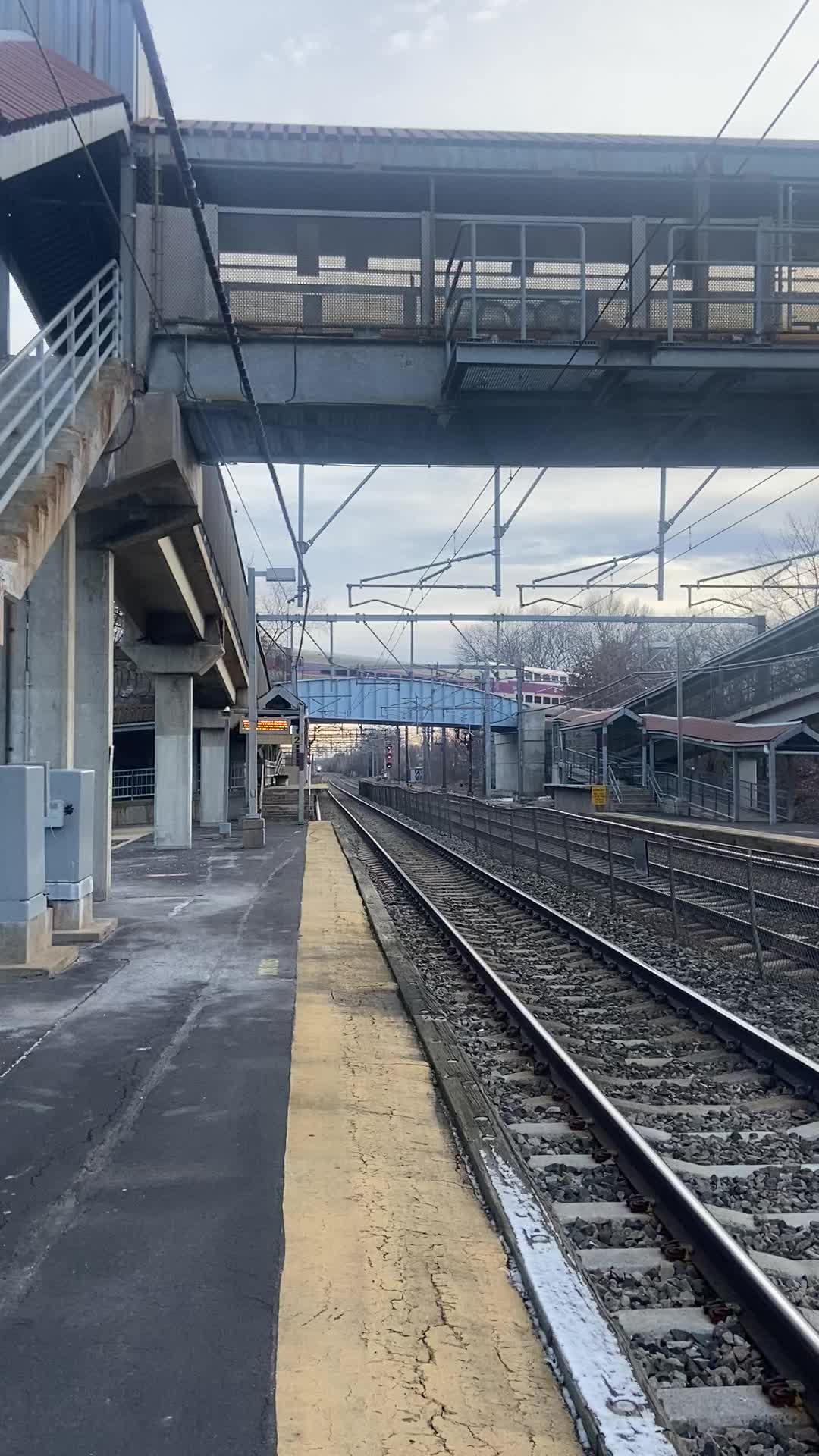 @BriandoesTrains