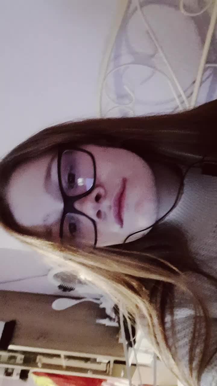 @Moni_moni_reii