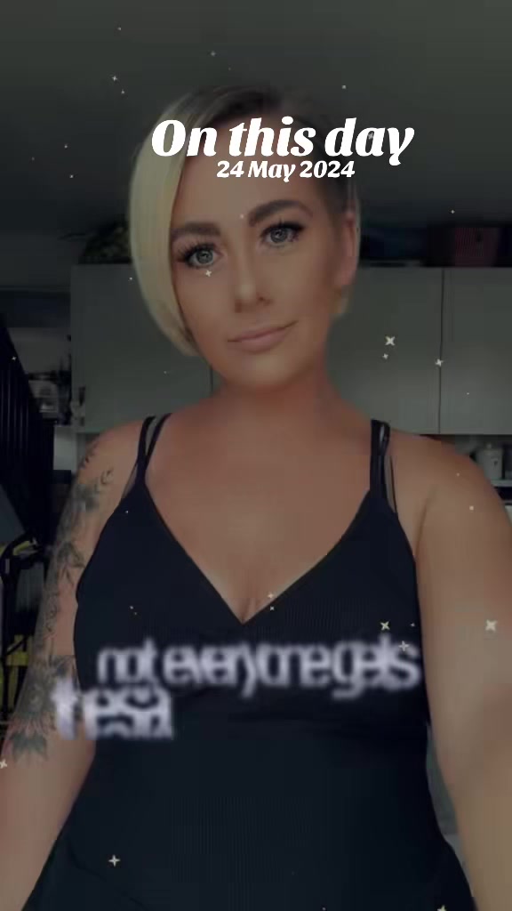 @💕LouiseBackup💕