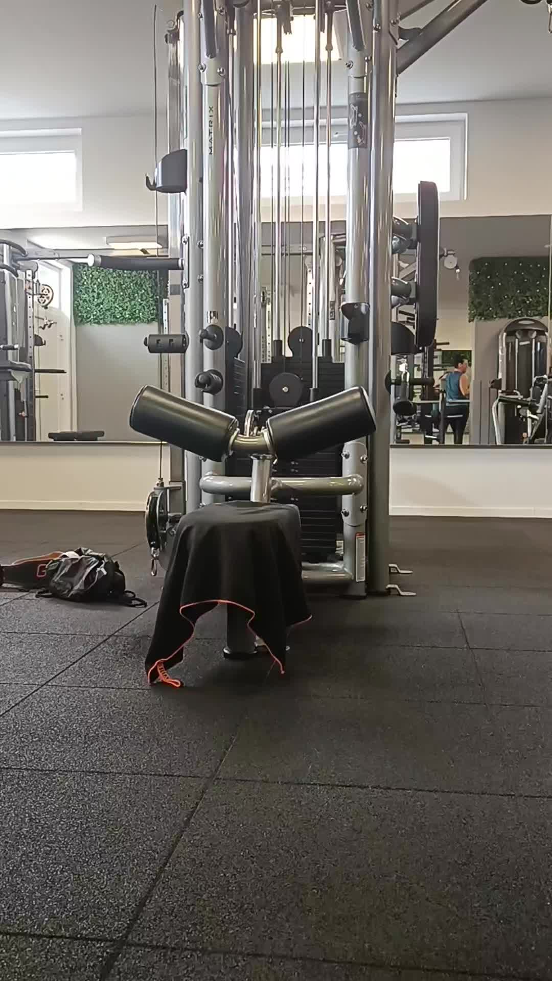 @Moncsi