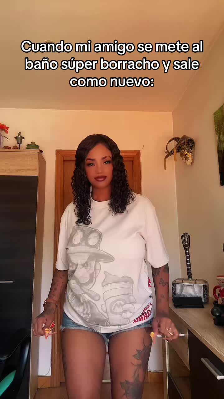 @lacubanita117