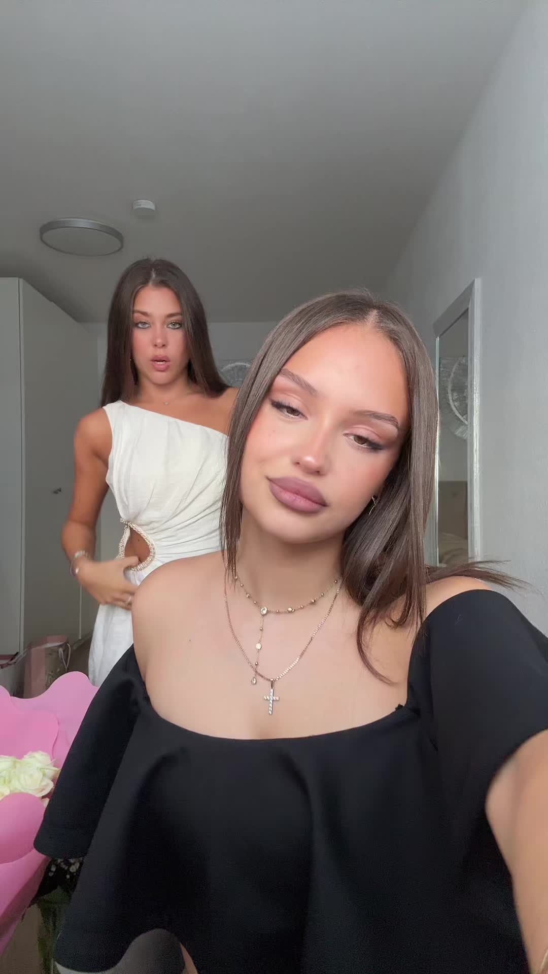 @Isabell