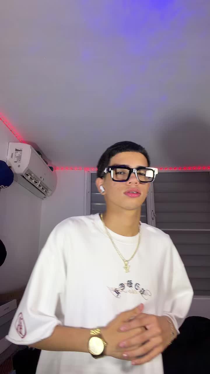 @peluuuuuu