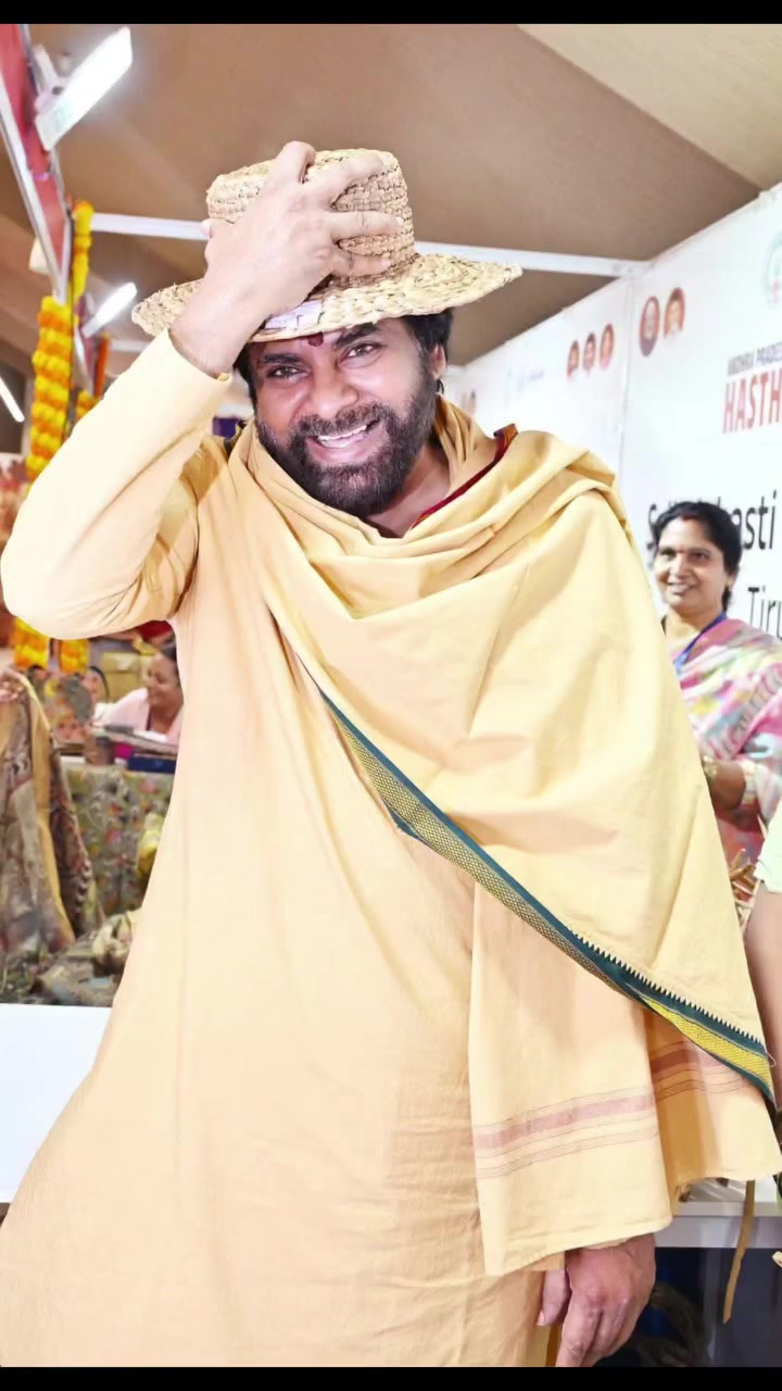 @కీర్తి pspk✊️🔯