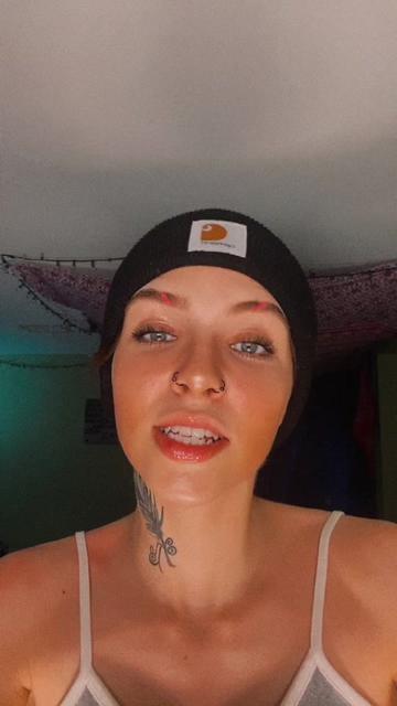 @Emma🌷